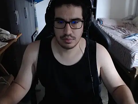 thealfawolf01 online show from 01.12.26