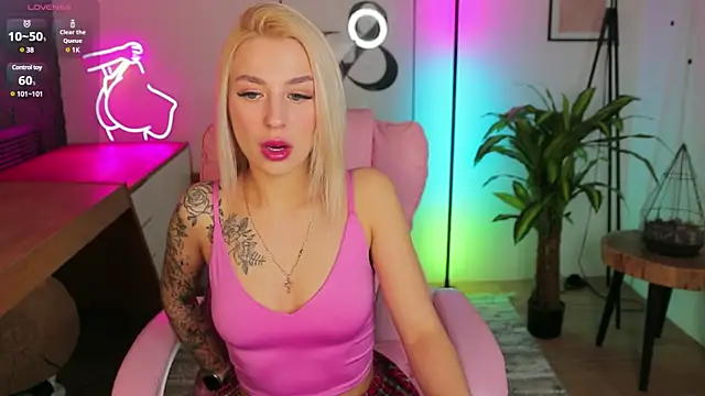 Crystal Barbie online show from 03.18.25