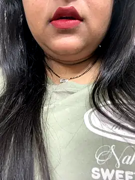 smile pretty online show from 10.13.25