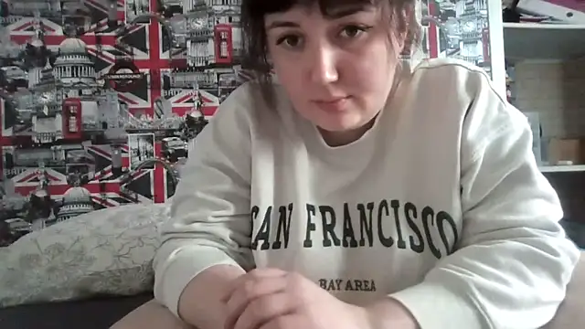 Snapshot of Lynylou chatting on 11.01.25 Lynylou online show from 11.01.25