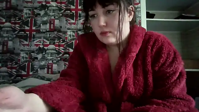 Lynylou online show from 11.15.25