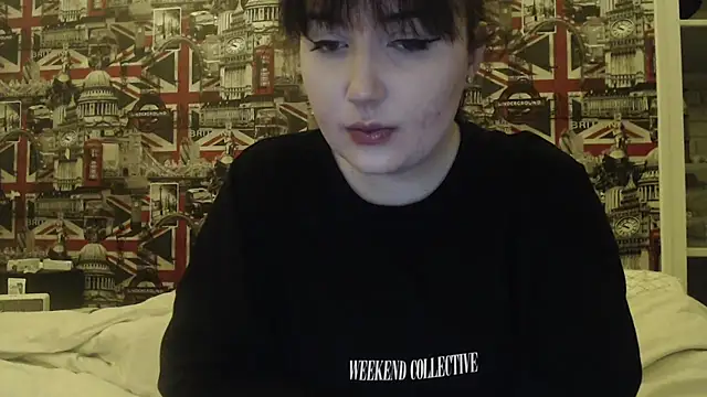 Snapshot of Lynylou chatting on 02.10.26 Lynylou online show from 02.10.26