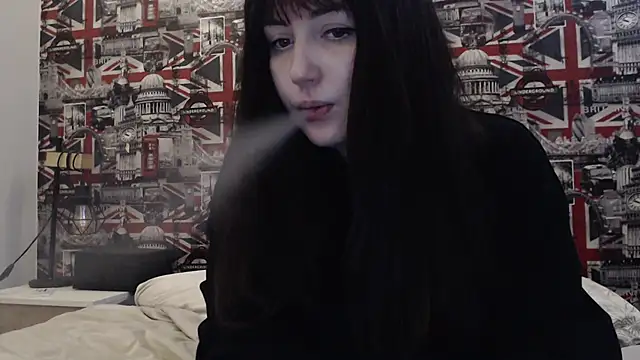 Snapshot of Lynylou chatting on 02.23.26 Lynylou online show from 02.23.26