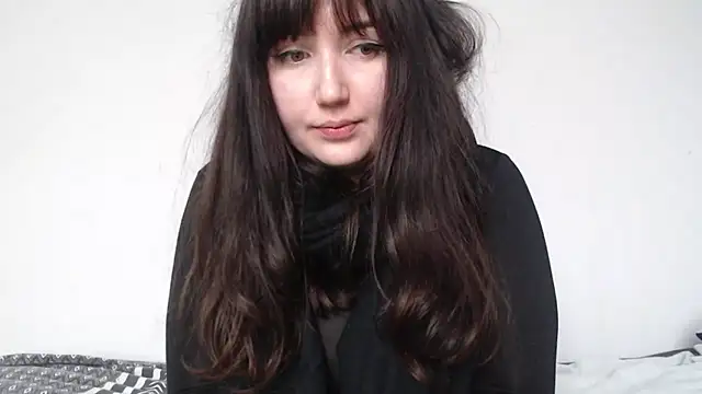 Snapshot of Lynylou chatting on 03.07.26 Lynylou online show from 03.07.26