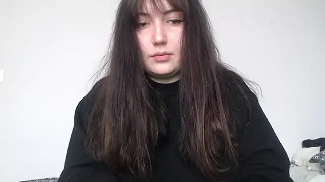 Snapshot of Lynylou chatting on 03.16.26 Lynylou online show from 03.16.26