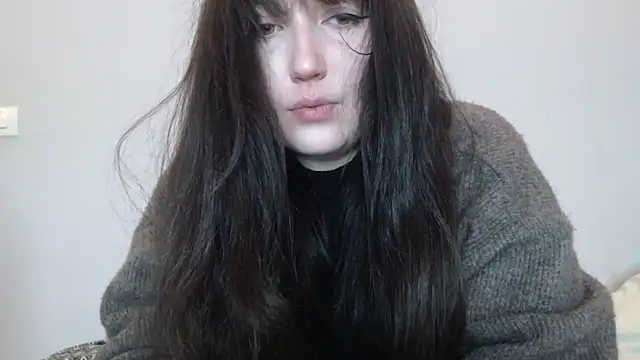 Snapshot of Lynylou chatting on 03.17.26 Lynylou online show from 03.17.26