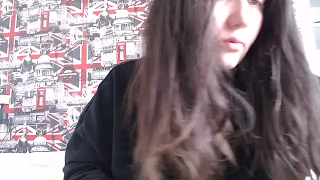 Snapshot of Lynylou chatting on 03.24.26 Lynylou online show from 03.24.26