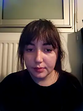 Snapshot of Lynylou chatting on 05.11.26 Lynylou online show from 05.11.26