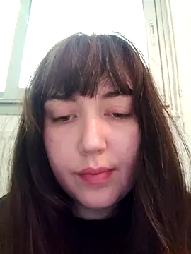 Snapshot of Lynylou chatting on 05.17.26 Lynylou online show from 05.17.26