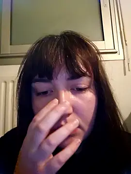 Snapshot of Lynylou chatting on 05.18.26 Lynylou online show from 05.18.26
