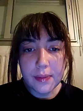 Snapshot of Lynylou chatting on 05.19.26 Lynylou online show from 05.19.26