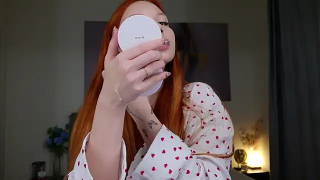 JudyWalkerr online show from 09.28.25