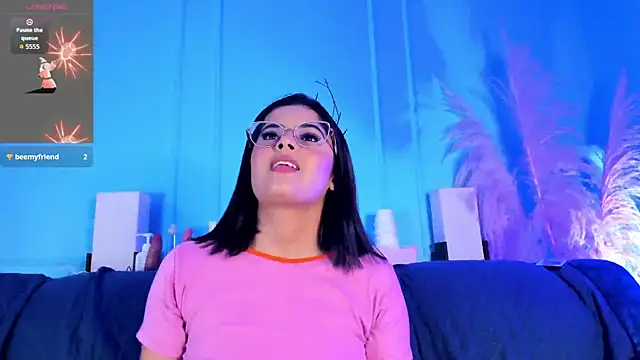 Elizabeth VonSweet online show from 09.24.25