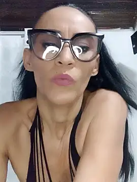 BarbaraMature online show from 11.13.25