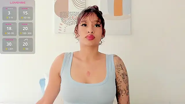 SeleneClark online show from 02.17.26