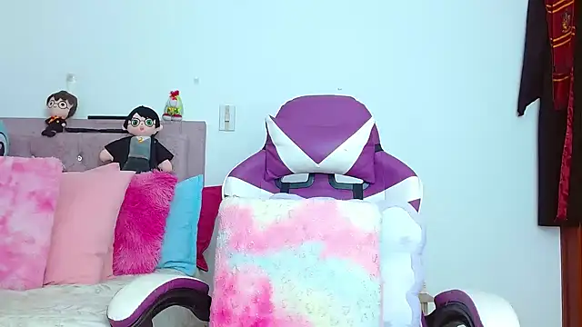 kendallsweet7 online show from 09.10.25