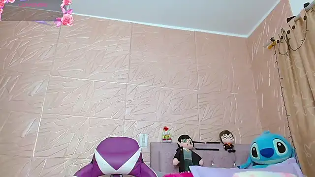 kendallsweet7 online show from 10.24.25