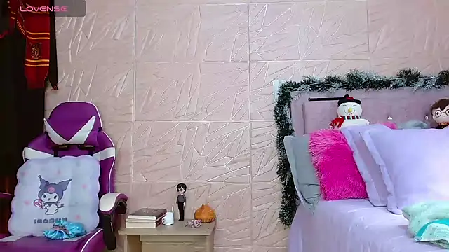 kendallsweet7 online show from 11.28.25