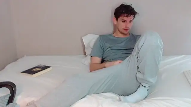 Snapshot of Elio555 chatting on 01.11.25 Elio555 online show from 01.11.25