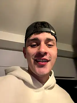 bastia noooo online show from 10.17.25