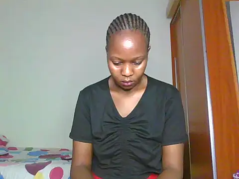 Snapshot of sexy_barbie2024 chatting on 09.19.25 sexy barbie2024 online show from 09.19.25