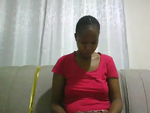 Snapshot of sexy_barbie2024 chatting on 10.08.25 sexy barbie2024 online show from 10.08.25