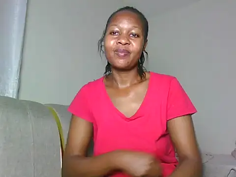 Snapshot of sexy_barbie2024 chatting on 10.27.25 sexy barbie2024 online show from 10.27.25