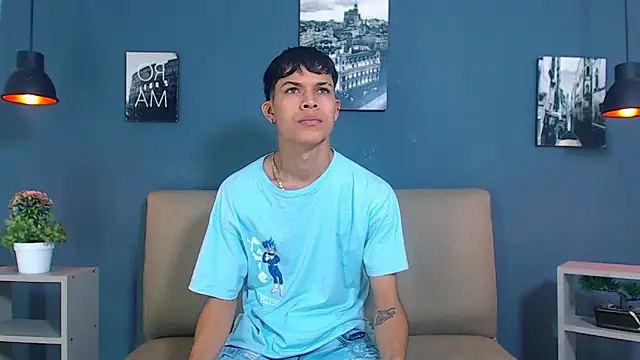 Levis Montes online show from 01.06.25