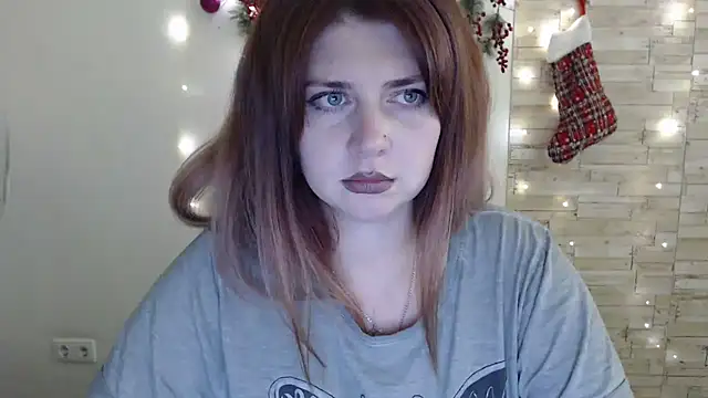 Lizzy Love online show from 12.05.24