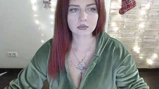 Lizzy Love online show from 01.16.25