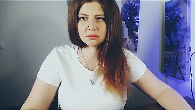 Snapshot of Lizzy_Love chatting on 06.03.26 Lizzy Love online show from 06.03.26