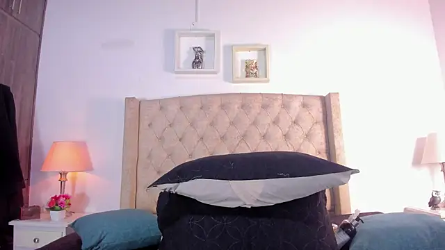 allisson m online show from 10.22.25