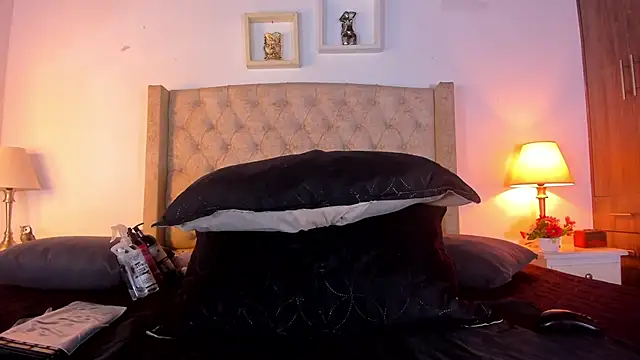 allisson m online show from 03.05.26