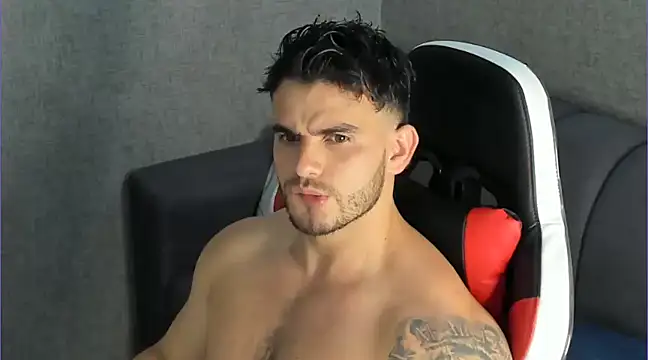 Ricardogo19 online show from 12.14.24