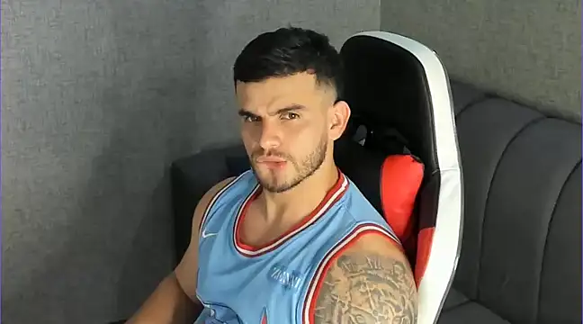 Ricardogo19 online show from 12.22.24