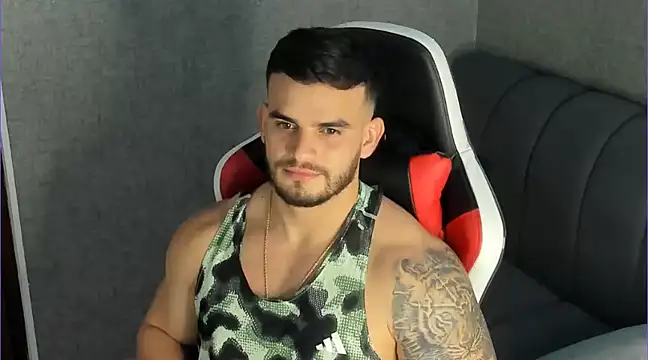 Ricardogo19 online show from 12.31.24