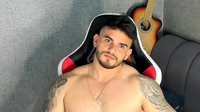 Snapshot of Ricardogo19 chatting on 09.19.25 Ricardogo19 online show from 09.19.25