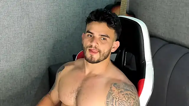 Snapshot of Ricardogo19 chatting on 09.24.25 Ricardogo19 online show from 09.24.25