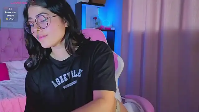 LoaLuxury online show from 10.02.25