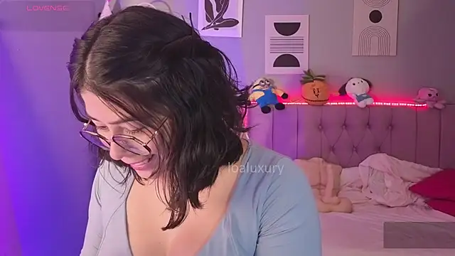 LoaLuxury online show from 04.09.26