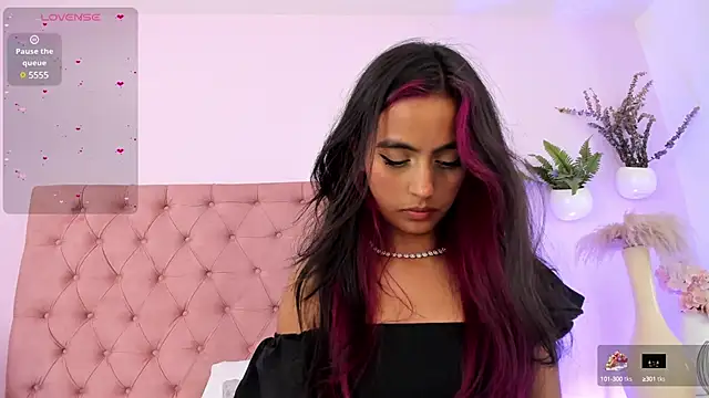 Snapshot of emily_bank chatting on 03.21.25 emily bank online show from 03.21.25