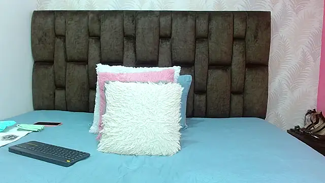 JuanitaDelMar online show from 02.11.25