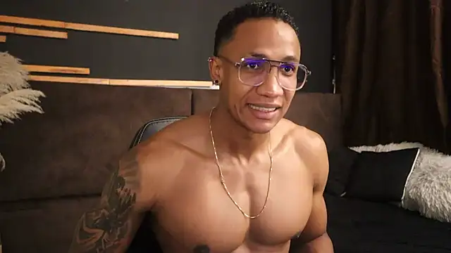 Logan Varela online show from 01.13.25