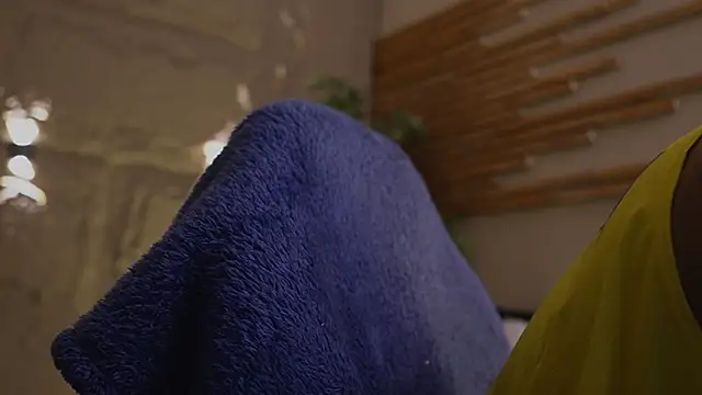 Logan Varela online show from 02.04.26