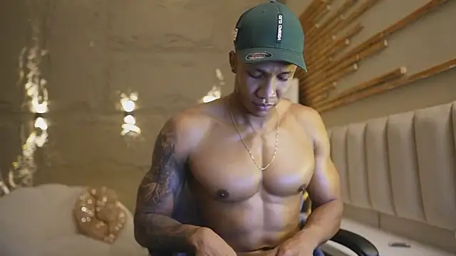 Logan Varela online show from 03.11.26