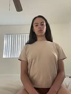 brookehoneynina online show from 02.04.25