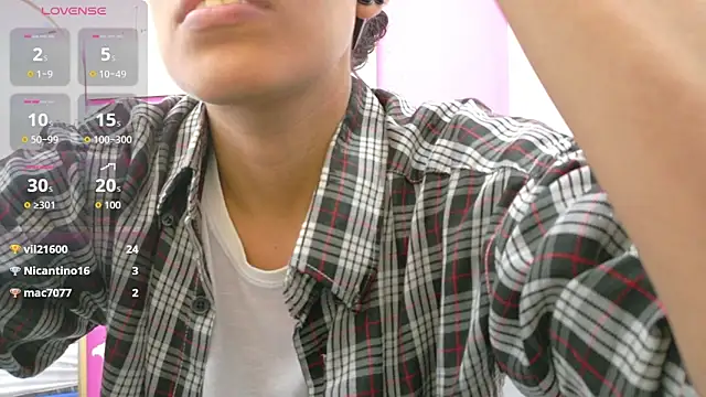 yourcuteneighbourr online show from 03.26.26