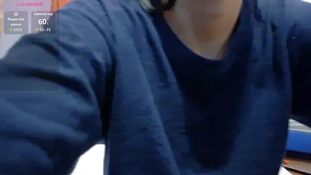 yourcuteneighbourr online show from 07.08.26