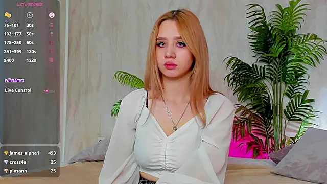 Valerie Woods online show from 12.06.24