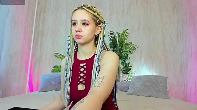 Valerie Woods online show from 12.18.24